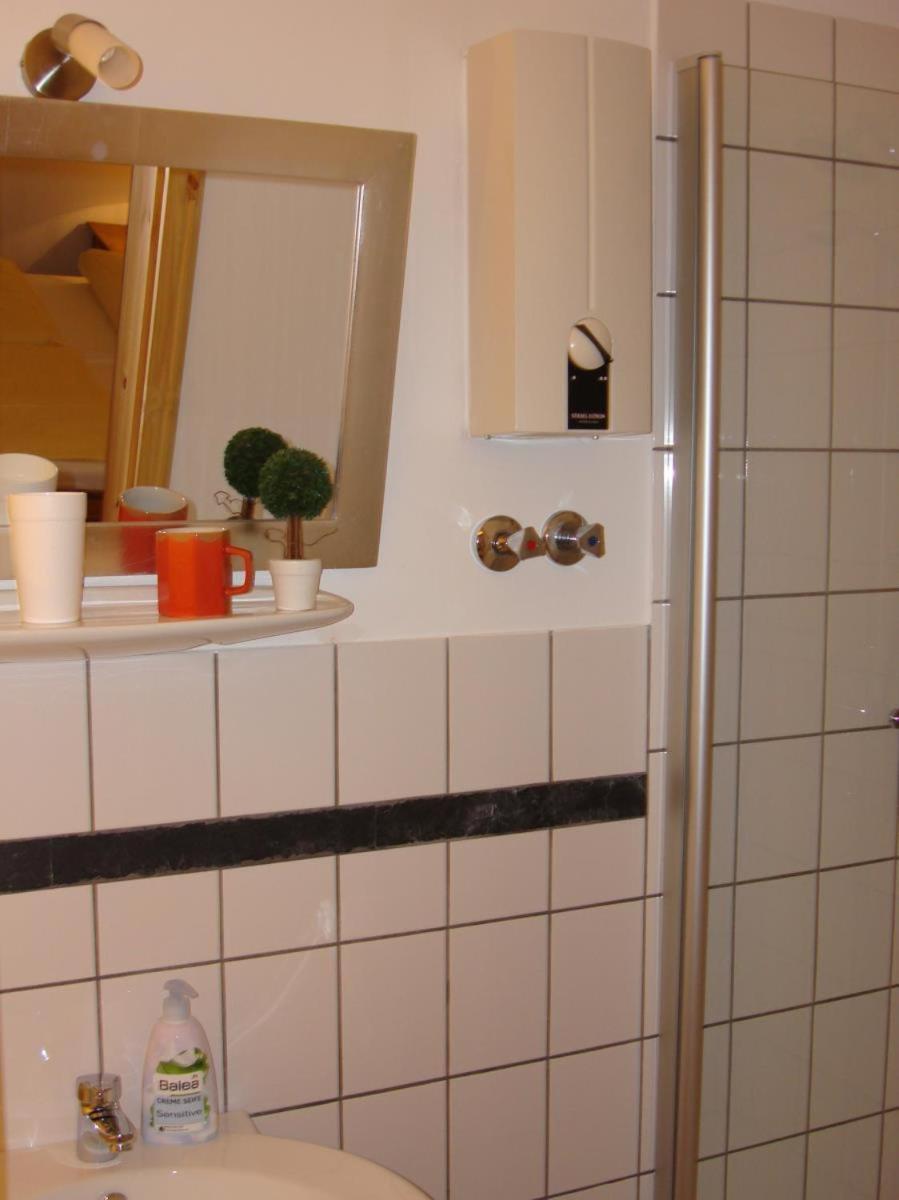 Mosel Ferienhaus Kleine Merle ツェル・アン・デル・モーゼル エクステリア 写真