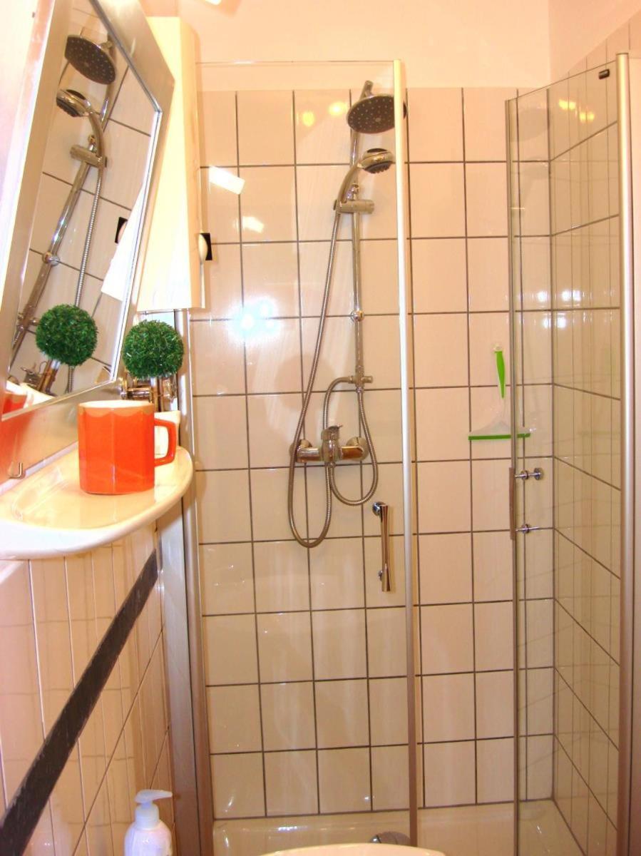 Mosel Ferienhaus Kleine Merle ツェル・アン・デル・モーゼル エクステリア 写真